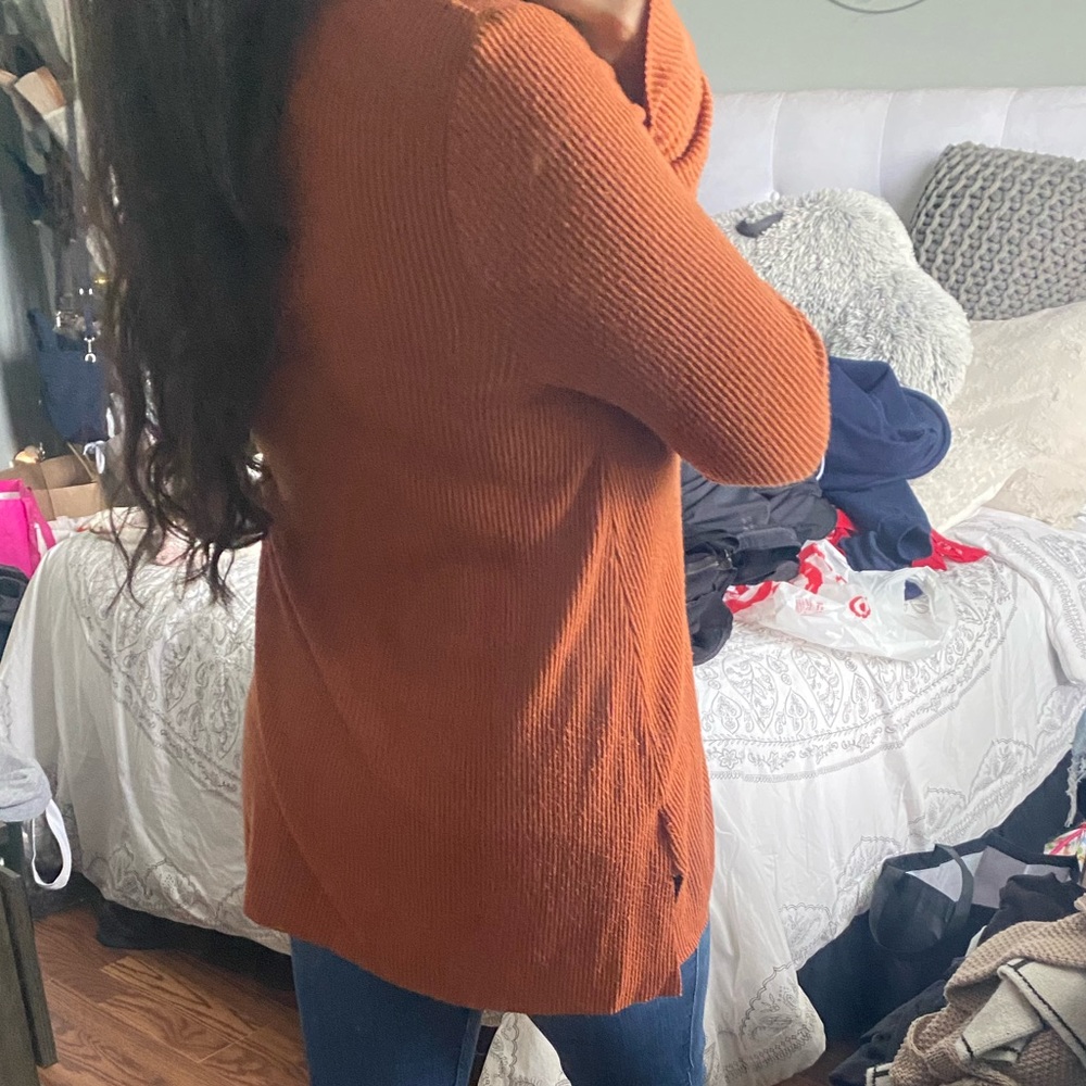 Urban outfitters long sleeve sweater - Picture 4 of 6